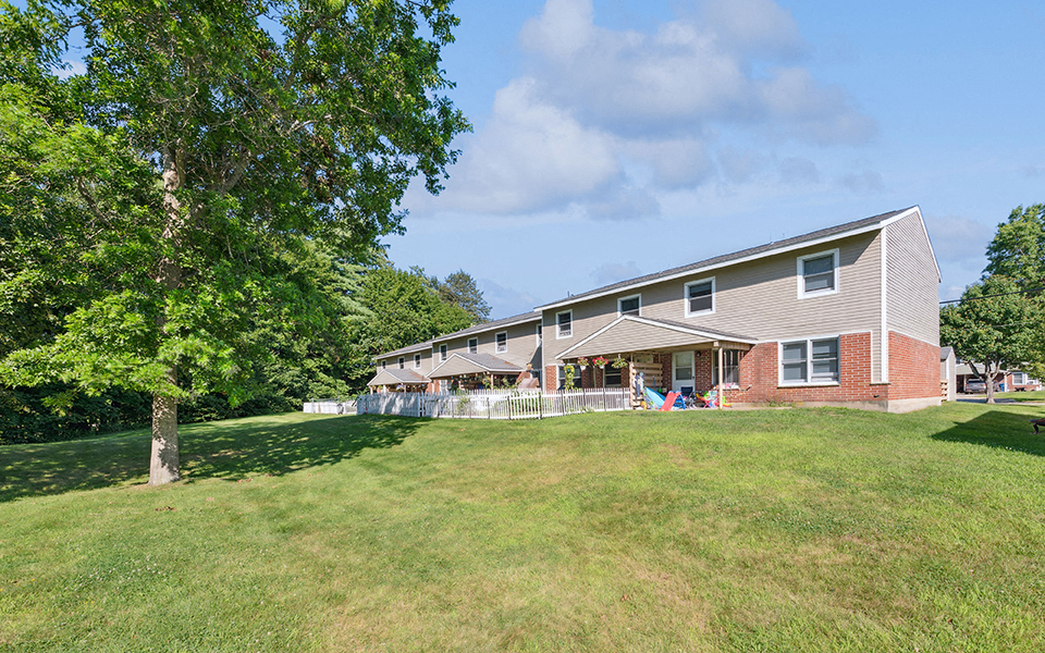 Admiralty Village